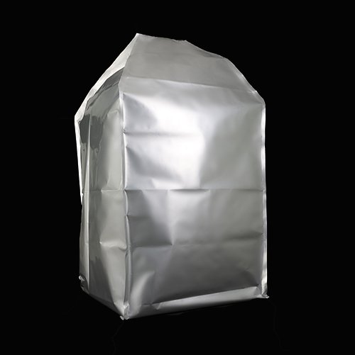 防潮、阻氣、光線阻隔性佳和高強韌等特性，可配合抽真空設備與外容器使用，例如：太空包(噸袋、太空袋)、重包裝瓦楞紙箱、八角瓦楞紙箱等。
工業級產品：尼龍塑料、工程塑料、TPU塑料、生物可分解塑料原料袋適用